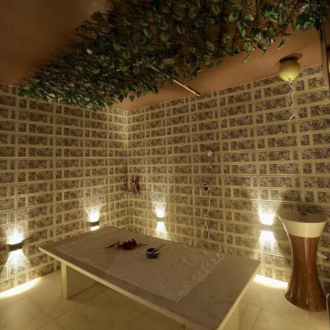 Amora Luxury Spa | Best Spa Massage | Vashi
