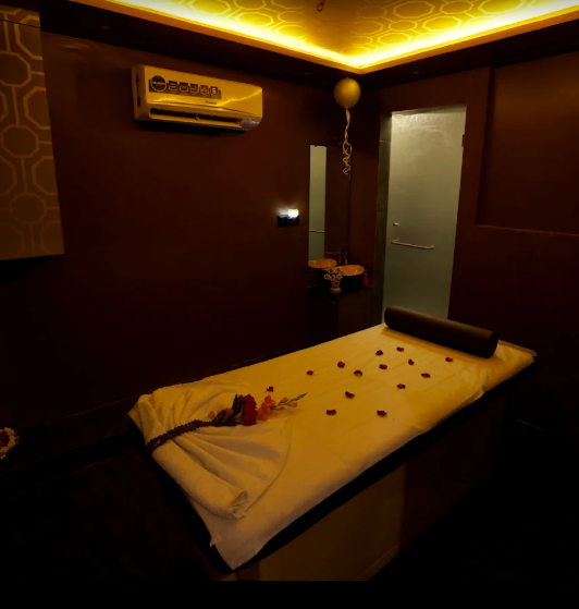 Amora Luxury Spa | Best Spa Massage | Vashi